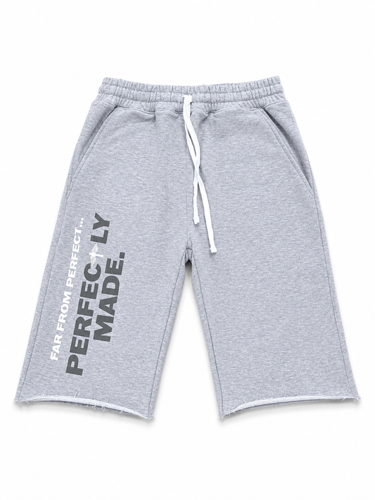 PERFECTLY MADE BAGGY SHORTS